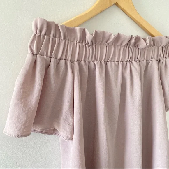 Off The Shoulder Blush Pink Blouse - Picture 2 of 4